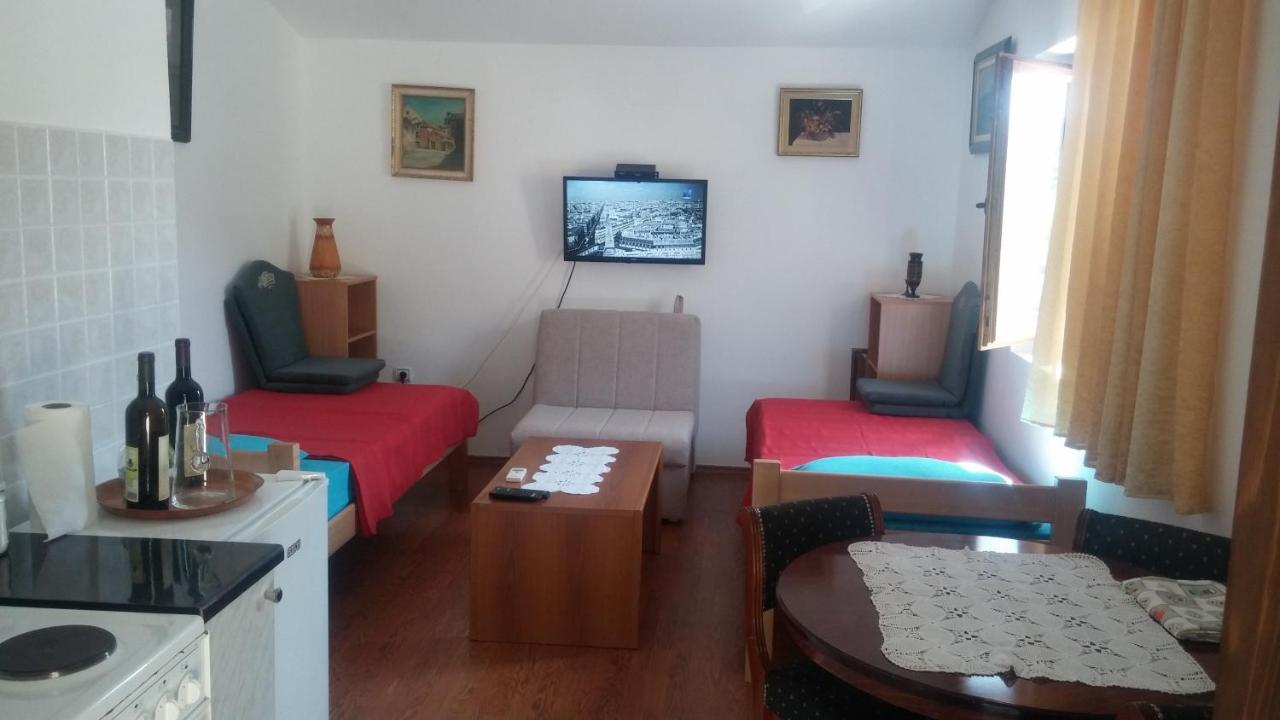 Skadar Lake - Karuc Apartments Zewnętrze zdjęcie