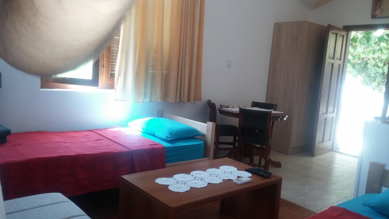 Skadar Lake - Karuc Apartments Zewnętrze zdjęcie